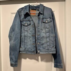 Women’s Levi Jean Jacket
